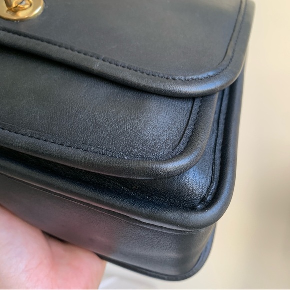 Rambler’s Legacy (9061) Vintage Coach Crossbody Shoulder Bag - Picture 9 of 16